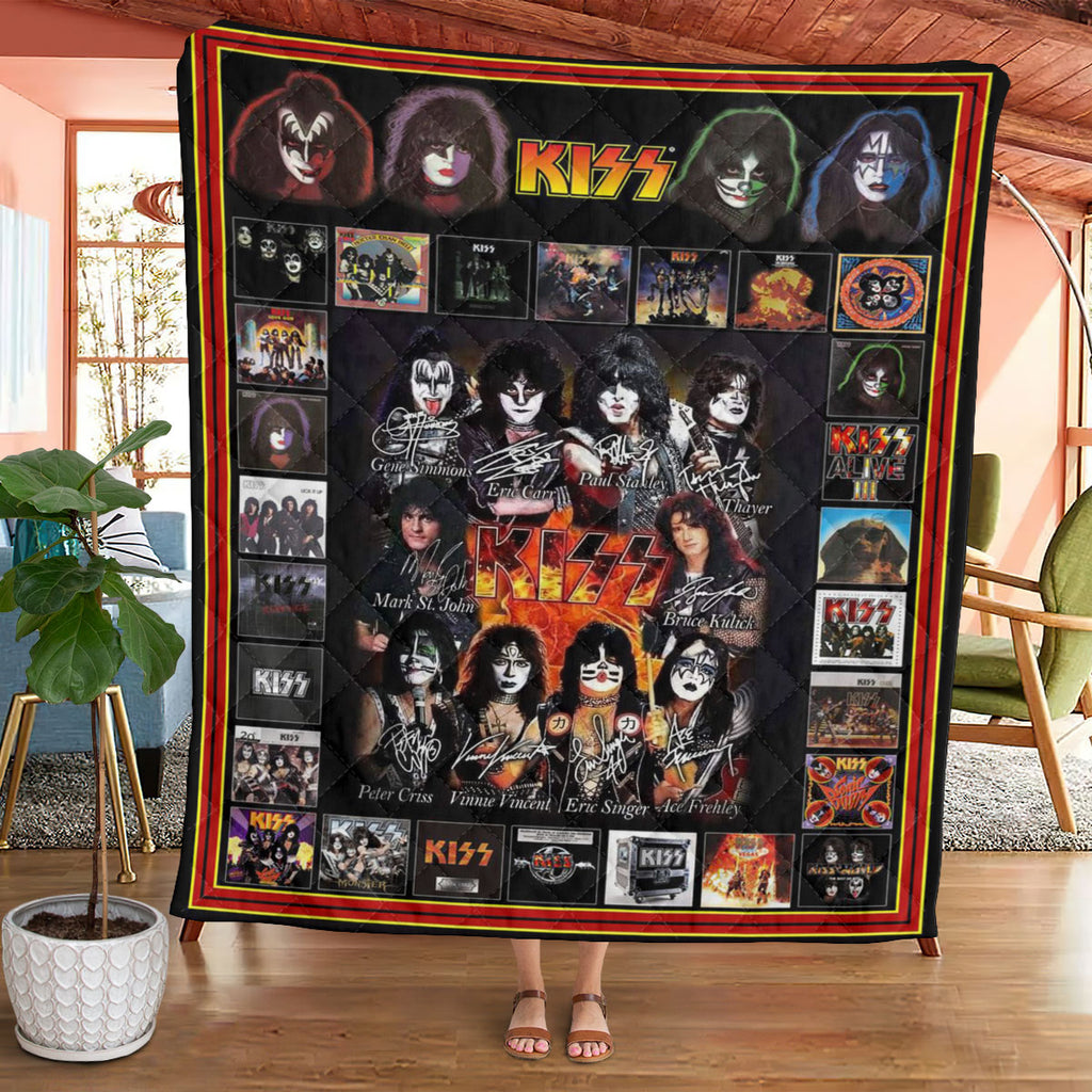 KISS Quilt Blanket – GNE 2039