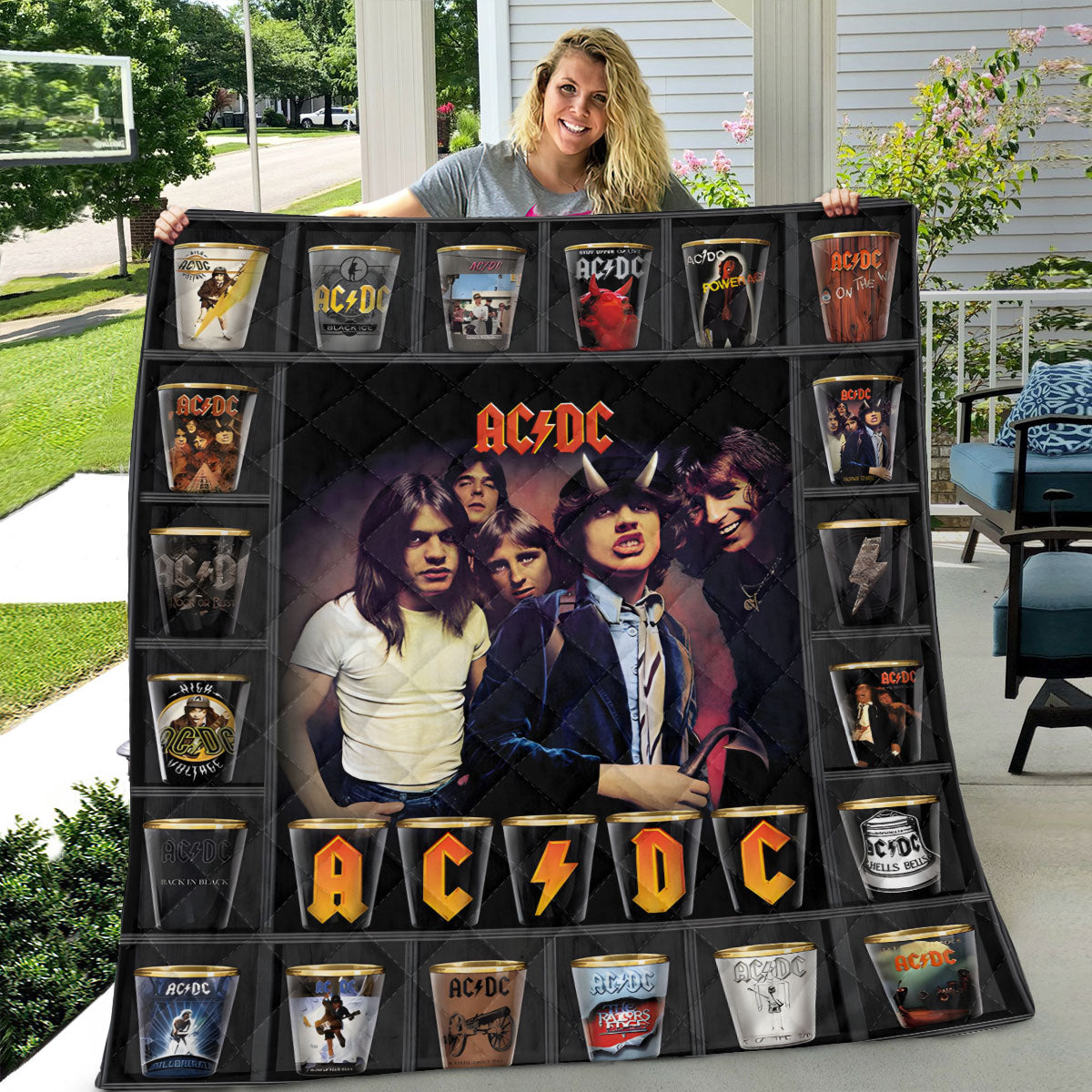 AC/DC Quilt Blanket – TANTN 10489