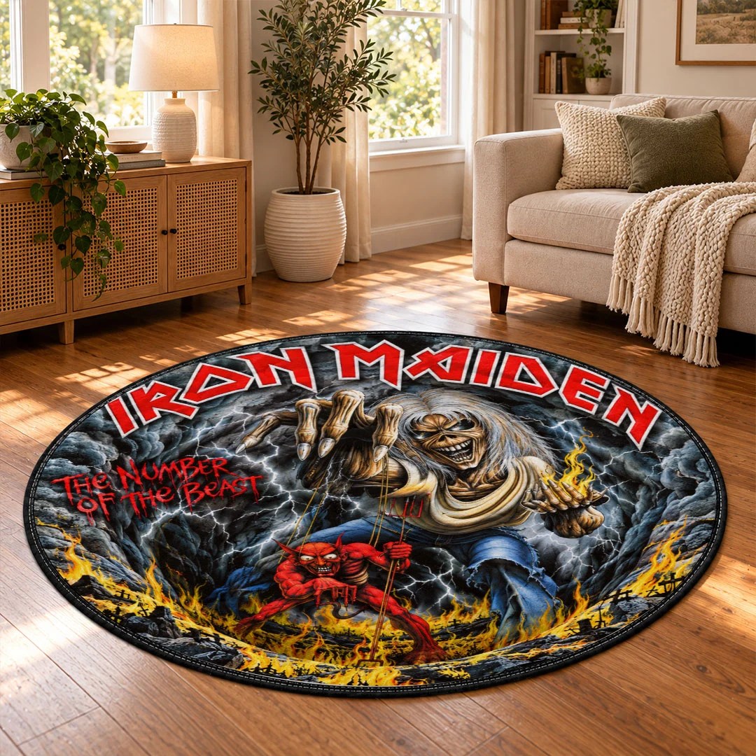 Iron Maiden Round Quilt Rug – HOATT26715