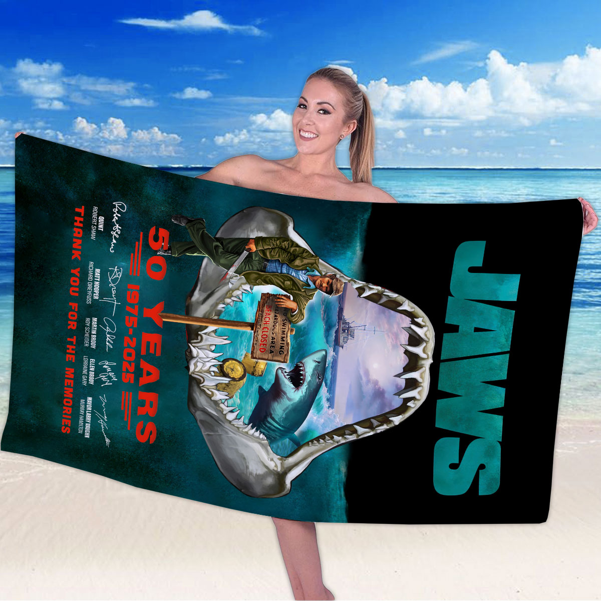 Jaws Rectangle Beach Towel – HOATT 10624
