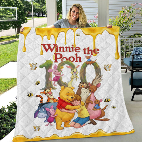 Winnie-the-Pooh 100th Anniversary Quilt Blanket – TMTHU3151