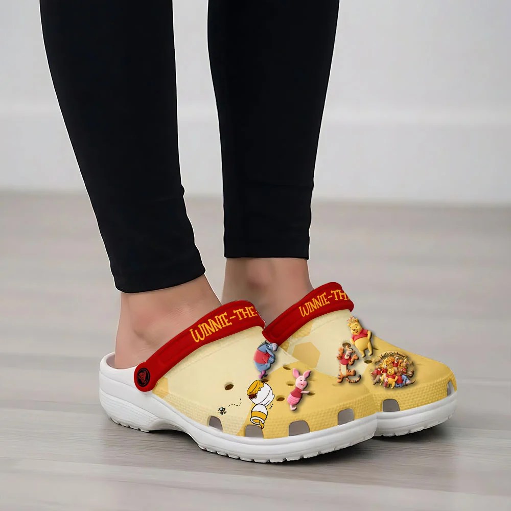Winnie-the-Pooh Custom Clogs – TMTHU9472